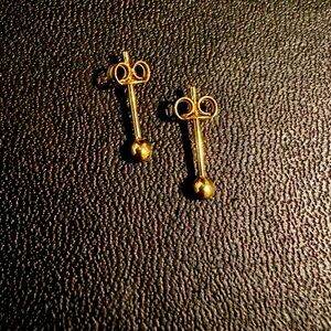 18 karats Gold studf earrings